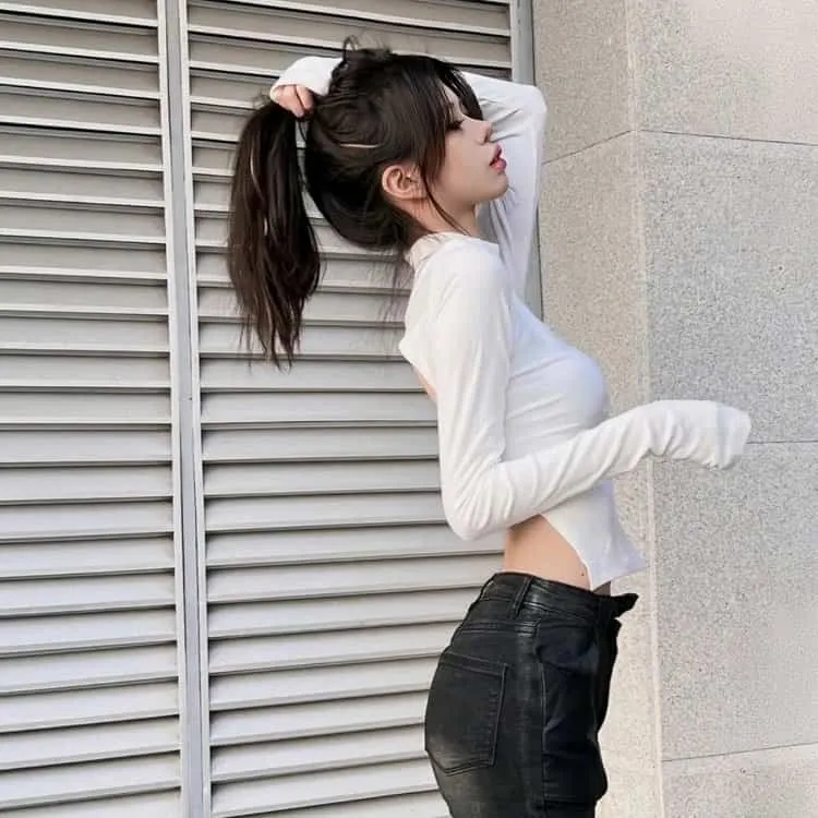 【高分伦理】《砂之女》超清修复在线观看：被困在沙谷里被迫与寡妇交配繁衍的昆虫学家，绝望的生存隐喻