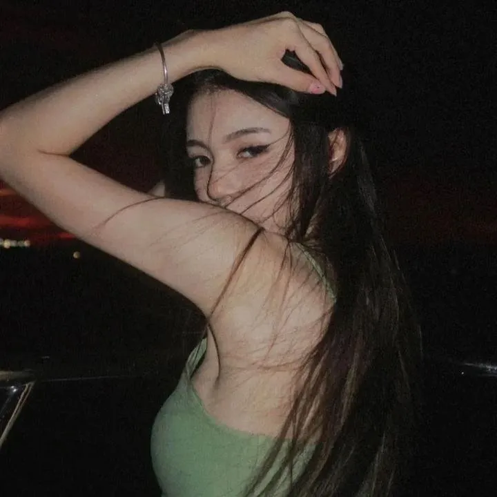 熬夜必追悬疑爽剧！《恶之花》全集未删减，双面丈夫的致命谎言太上头了