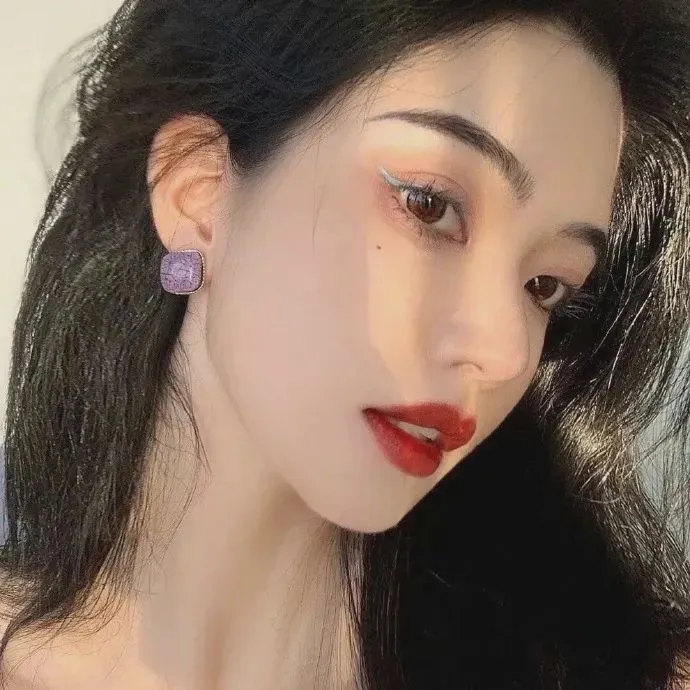 悬疑动画神作《未麻的部屋》今敏烧脑经典：偶像转型背后的精神分裂，影响无数好莱坞大片