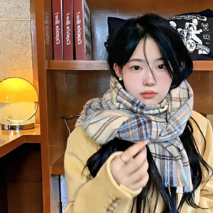 韩国丧尸喜剧《奇妙的家族》超清在线：被丧尸咬了能返老还童？脑洞大开